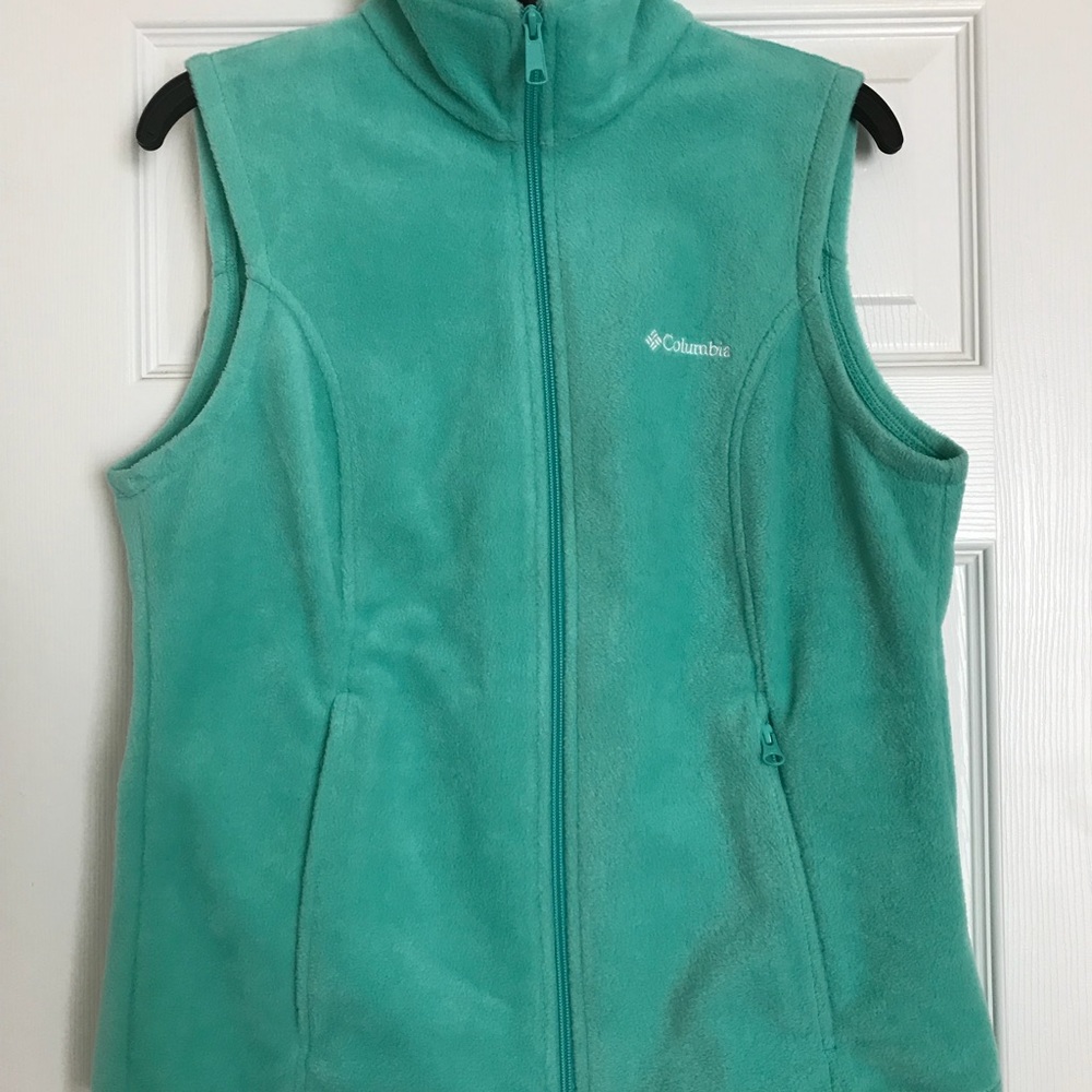 Women’s Columbia Vest